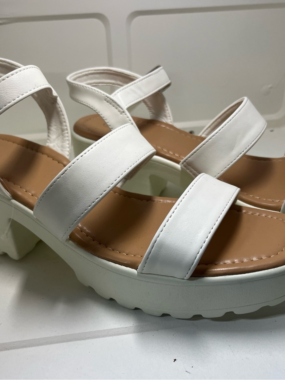 Ladies Shoes White Sandals Platform Size 10 Casual Party Office Business